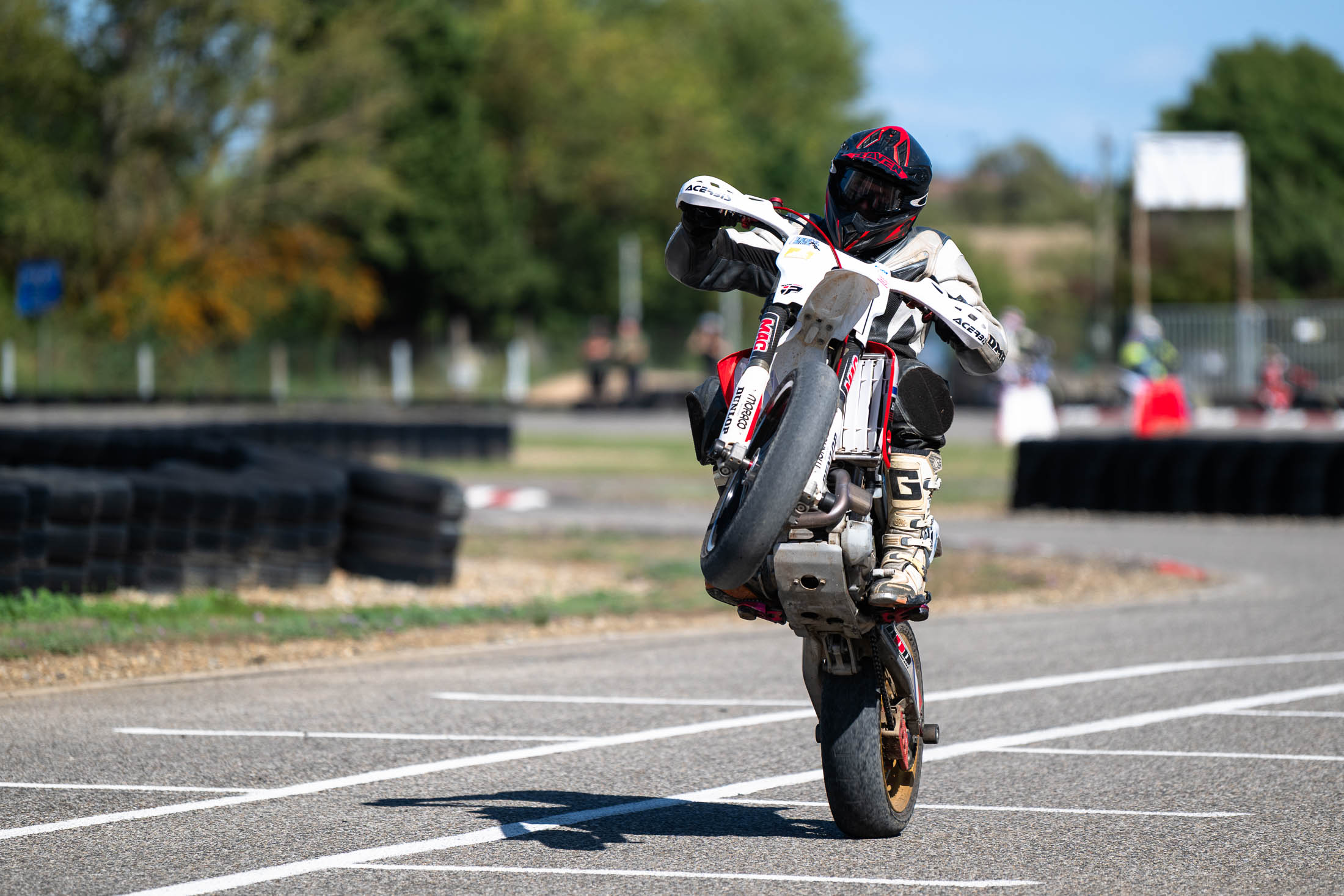100pour100-1295-__unknown_rider